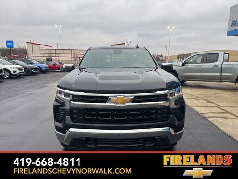Certified 2023 Chevrolet Silverado 1500 LT w/ Z71 Off-Road Package image 2