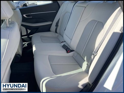 New 2026 Hyundai Sonata SEL FWD image 17