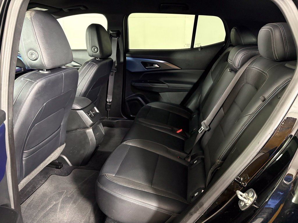 Used 2024 Chevrolet Equinox EV LT w/ LPO, Active Package FWD image 40