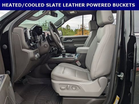 Used 2023 GMC Sierra 1500 SLT w/ SLT Premium Package image 5