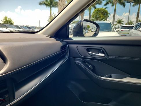 Used 2026 Nissan Rogue Dark Armor FWD image 29