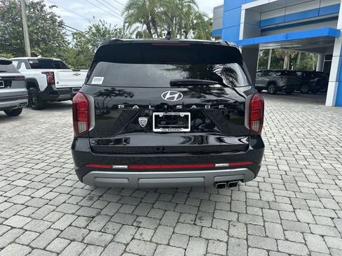 Used 2025 Hyundai Palisade SEL FWD image 37