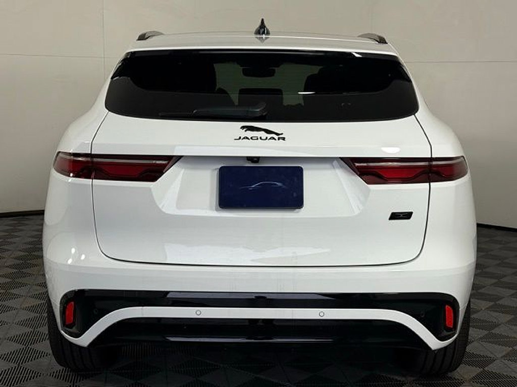 New 2026 Jaguar F-PACE R-Dynamic S AWD/4WD image 7