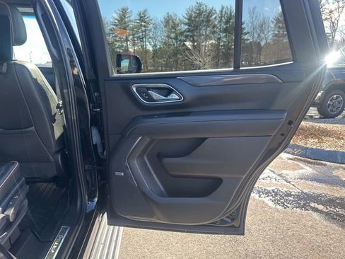 Used 2021 GMC Yukon AT4 w/ Rear Media and Nav Package image 13