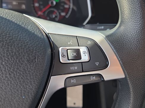 Used 2019 Volkswagen Jetta FWD image 23