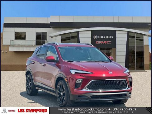 Certified 2024 Buick Encore GX Sport Touring w/ Experience Buick Package FWD image 8