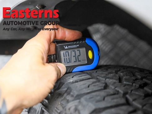 Used 2019 Nissan Frontier S image 27