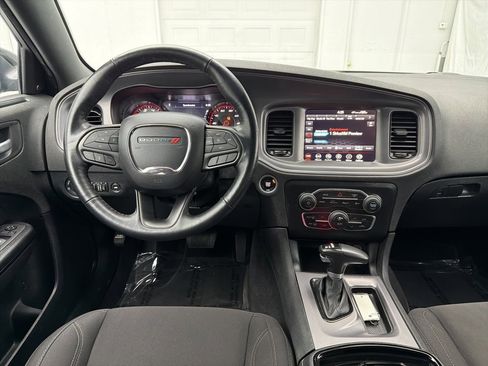 Used 2023 Dodge Charger SXT w/ Blacktop Package image 17