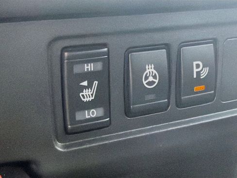 Used 2023 Nissan Frontier PRO-4X w/ Pro-4X Premium Package AWD/4WD image 26