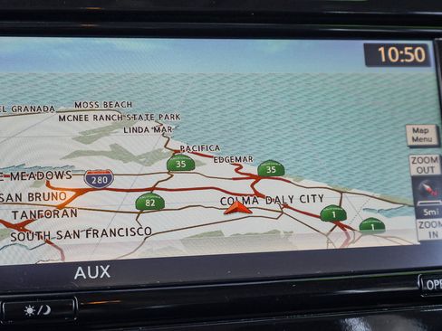 Used 2013 Nissan Leaf SV w/ LED & Quick Charge Pkg FWD image 5