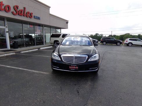 Used 2013 Mercedes-Benz S 550 4MATIC image 4