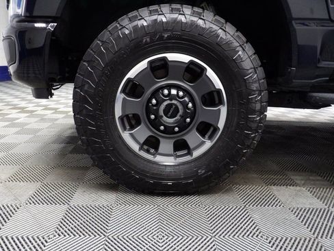 Used 2023 Ford F250 Lariat w/ Lariat Ultimate Package image 7