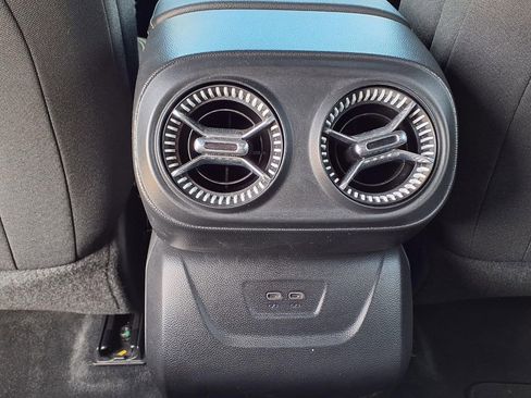 Used 2025 Chevrolet Blazer EV LT FWD image 16