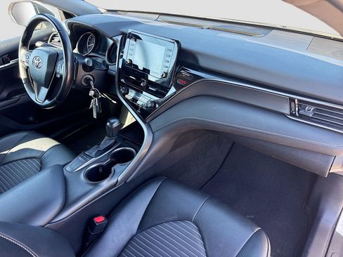 Used 2023 Toyota Camry SE image 27