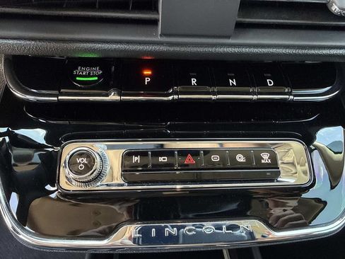 Certified 2024 Lincoln Corsair Grand Touring w/ Equipment Group 301A AWD/4WD image 29