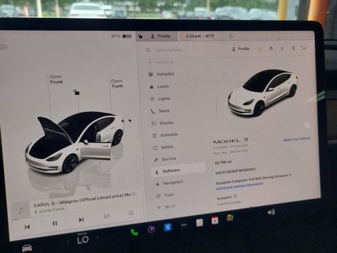 Used 2022 Tesla Model 3 Long Range image 4