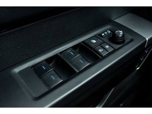 Used 2024 Toyota Tundra Platinum image 31