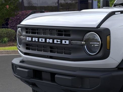 New 2025 Ford Bronco 4-Door AWD/4WD image 52