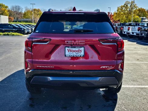 New 2026 GMC Terrain AT4 AWD/4WD image 9