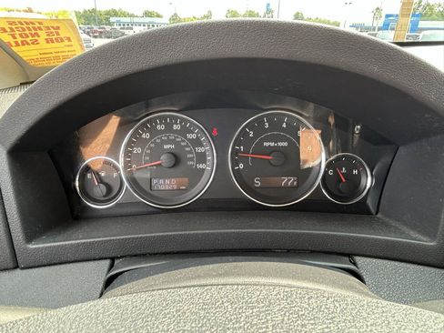 Used 2009 Jeep Grand Cherokee Laredo AWD/4WD image 21