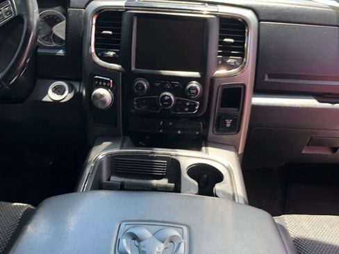 Used 2017 RAM 1500 Sport RWD image 17