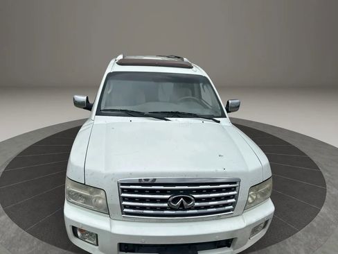 Used 2009 INFINITI QX56 4WD w/ Technology Pkg image 17
