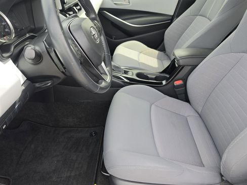 Certified 2020 Toyota Corolla SE FWD image 9