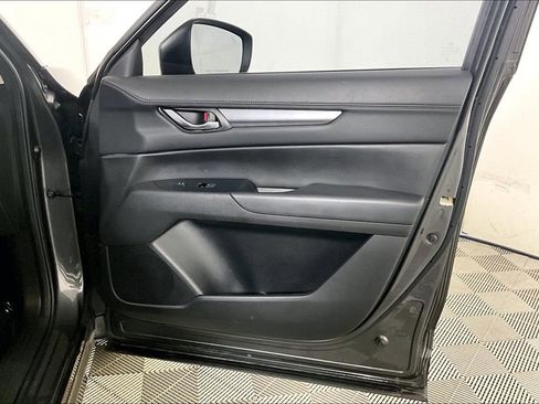 Used 2018 MAZDA CX-5 Touring image 24