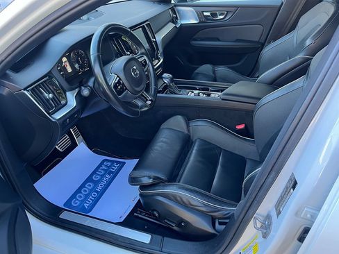 Used 2019 Volvo S60 T6 R-Design AWD/4WD image 8