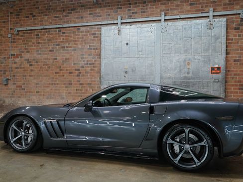 Used 2011 Chevrolet Corvette Grand Sport w/ Preferred Equipment Group image 10