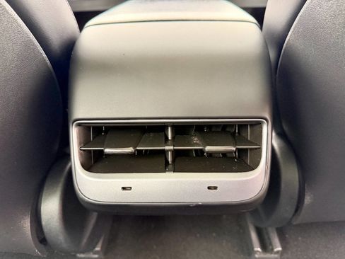 Used 2022 Tesla Model 3 Long Range image 18