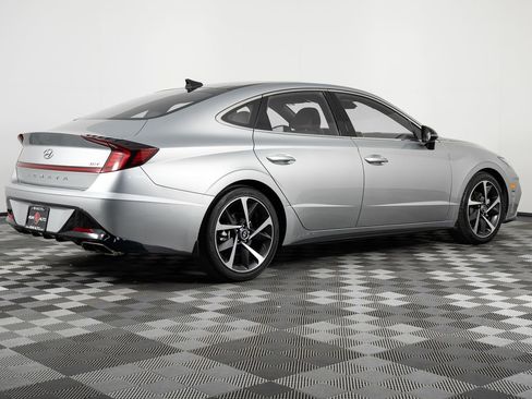 Used 2022 Hyundai Sonata SEL Plus image 8