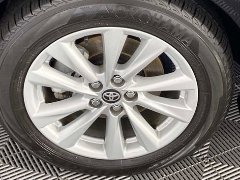 Used 2024 Toyota Corolla SE FWD image 26