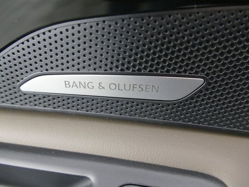 New 2025 Audi Q5 Premium Plus image 12