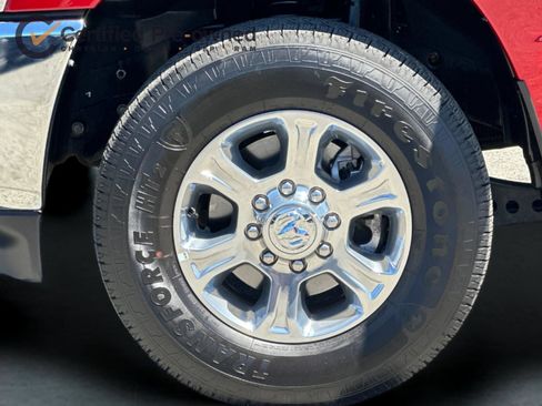 Certified 2026 RAM 2500 Big Horn AWD/4WD image 24