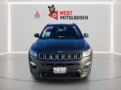 Used 2018 Jeep Compass Latitude w/ Popular Equipment Group image 2
