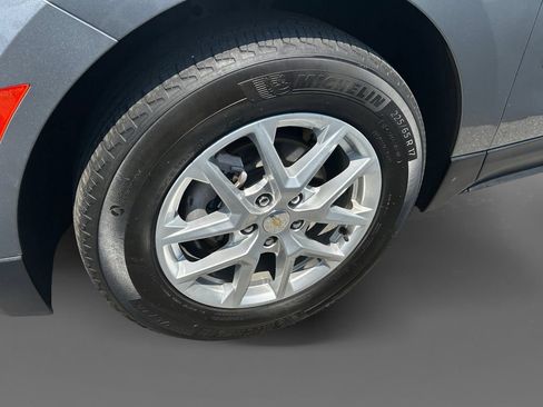 Used 2023 Chevrolet Equinox LT w/ Driver Convenience Package FWD image 15