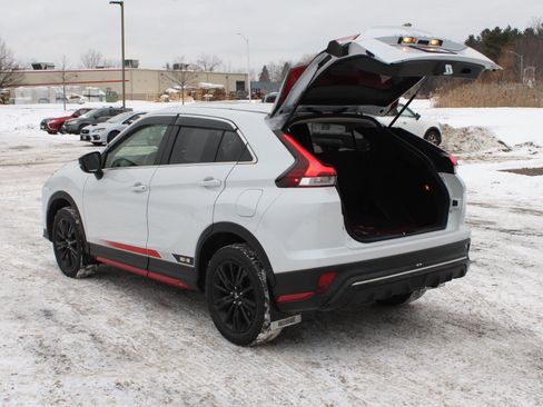 Used 2023 Mitsubishi Eclipse Cross Ralliart image 7