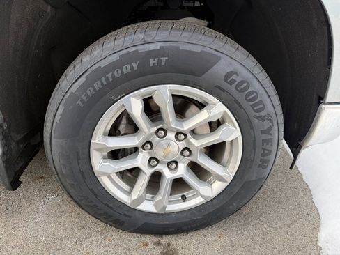 Used 2023 Chevrolet Silverado 1500 LT image 13