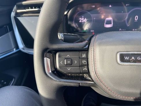 Used 2024 Jeep Wagoneer Launch Edition AWD/4WD image 19