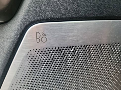 Used 2023 Ford F150 Lariat w/ Equipment Group 502A High image 37