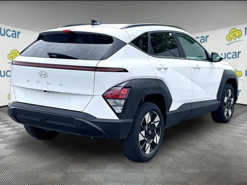 Used 2025 Hyundai Kona SEL AWD/4WD image 6