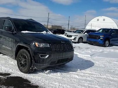 Used 2018 Jeep Grand Cherokee Laredo