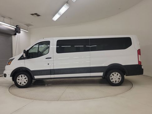 Used 2024 Ford Transit 350 XLT image 2