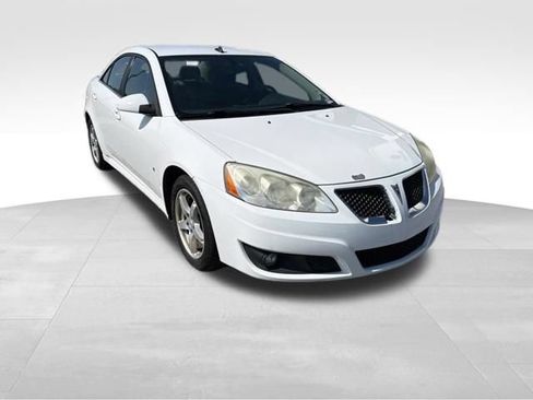 Used 2009 Pontiac G6 Sedan w/ Sport Package 2 FWD image 14