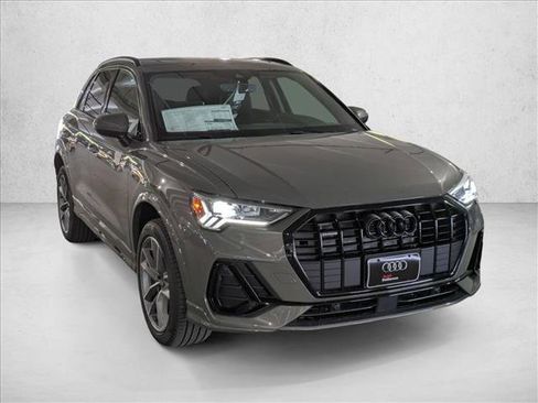 New 2025 Audi Q3 2.0T Premium image 6