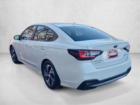 Used 2025 Subaru Legacy Premium image 8