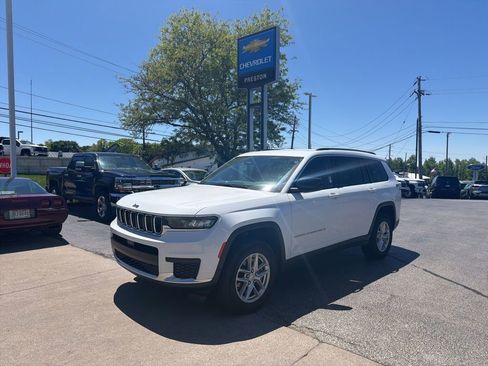 Used 2023 Jeep Grand Cherokee L Laredo w/ Luxury Tech Group I AWD/4WD image 6