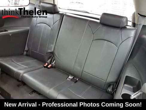 Used 2014 GMC Acadia SLT image 28