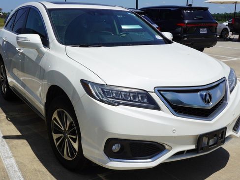 Used 2018 Acura RDX FWD w/ Advance Package image 3